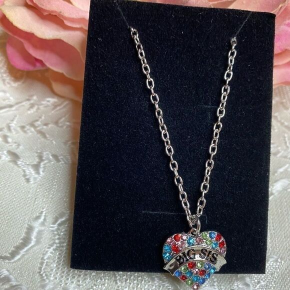👠Yee Qin multicolor Rhinestones heart pendant - Picture 3 of 5